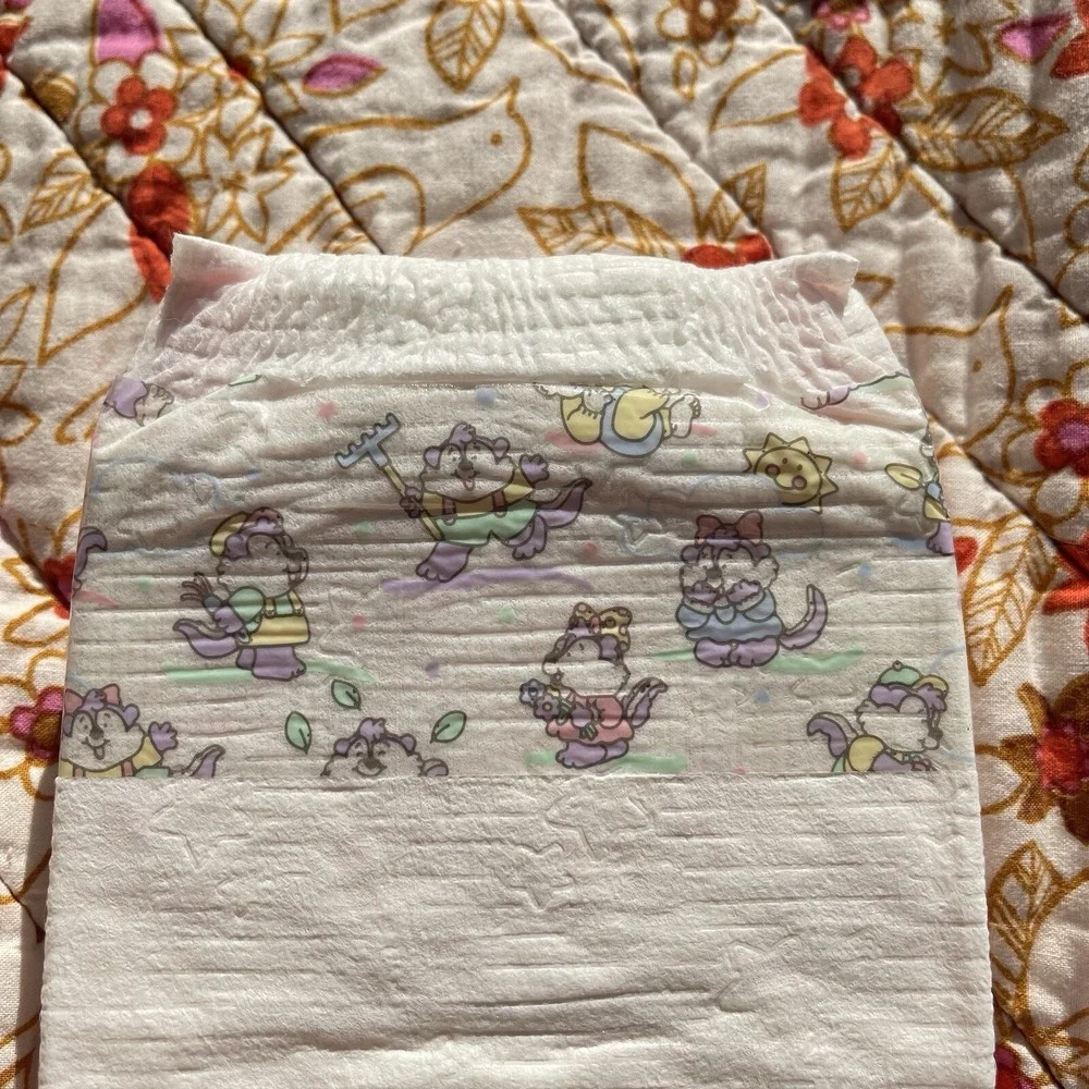 Vintage Huggies Size 3 Ultratrim 1993 USA Diapers Spring Skunk Sun Plastic Print